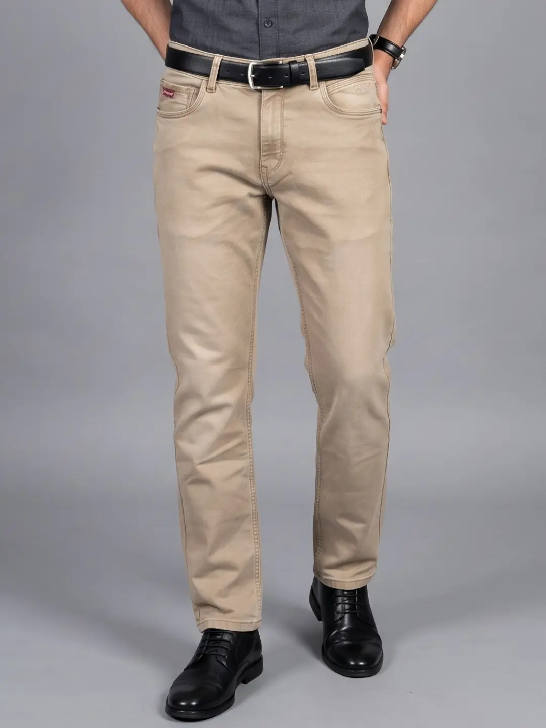 LIVE IN Ivory Regular Fit Solid Denim Jeans-SLJP12M152KR