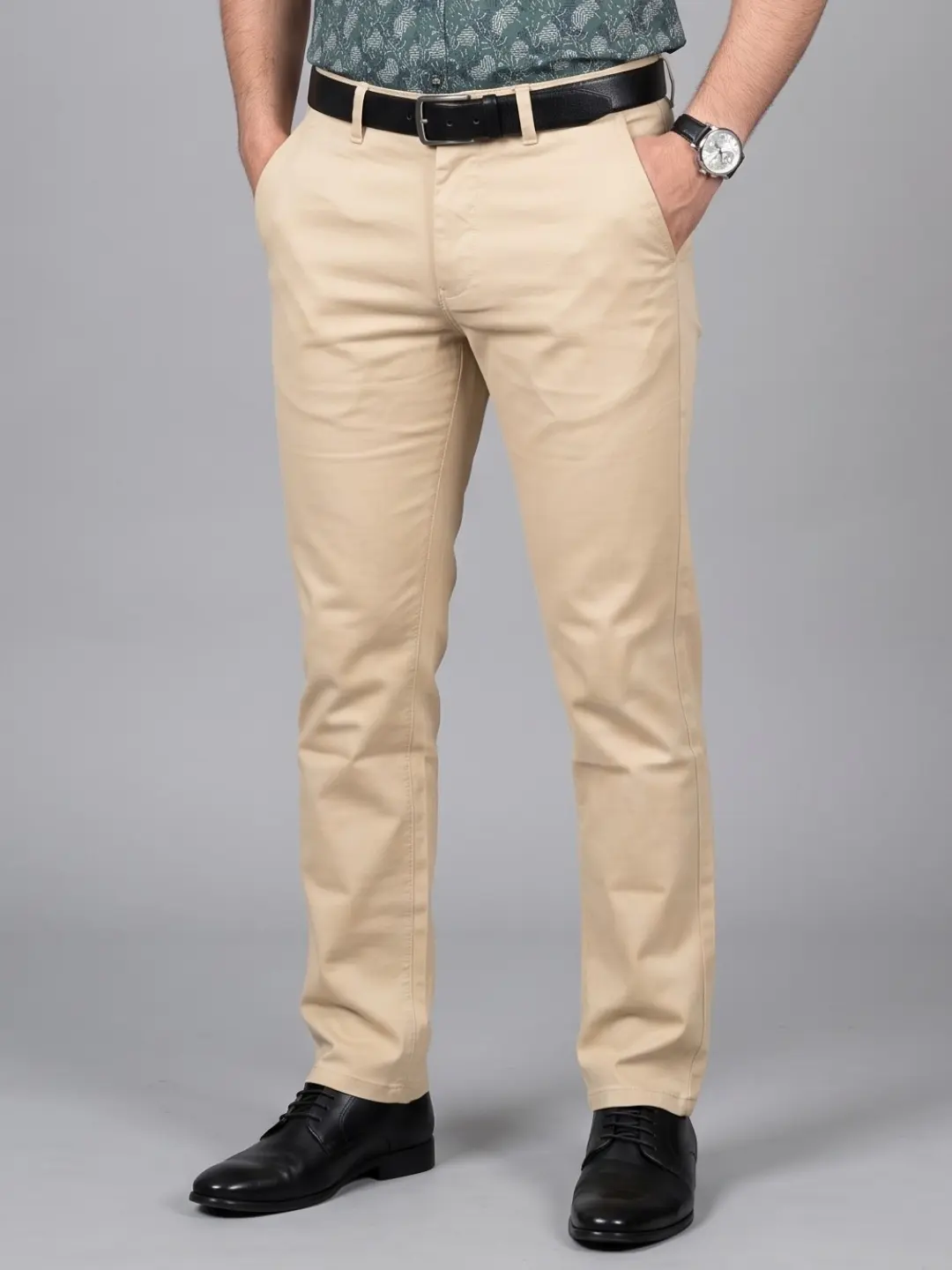 LIVE IN Beige Slim Fit Solid Cotton Casual Trousers-LET 06